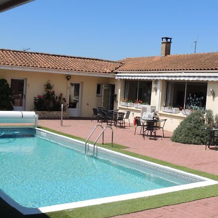 Hotel Auberge Des Charmilles Sainte-Soulle Kültér fotó