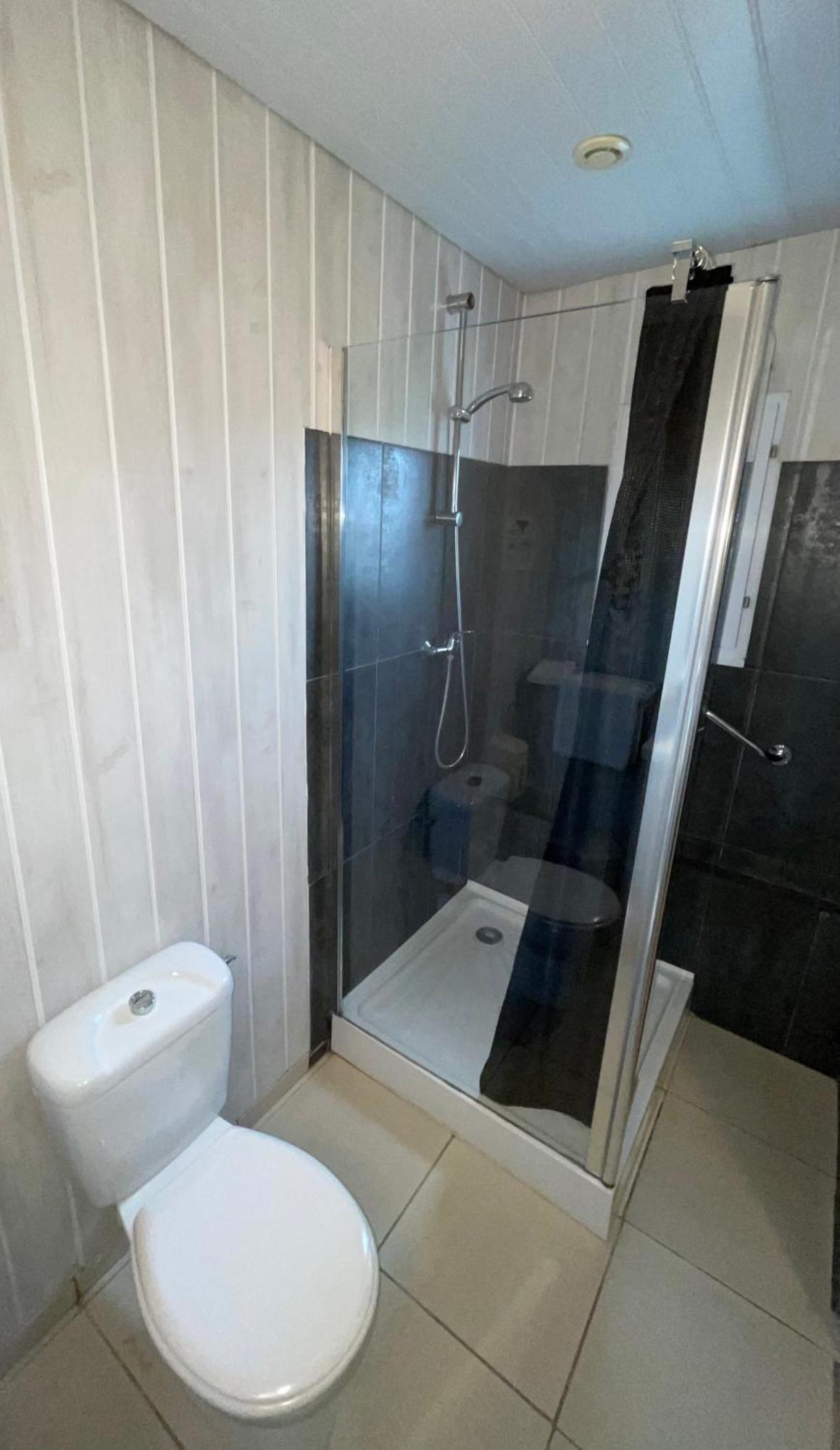 Hotel Auberge Des Charmilles Sainte-Soulle Szoba fotó
